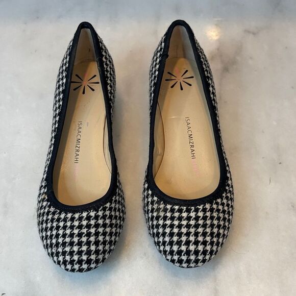 Isaac Mirzrahi Shoes Flats Houndstooth Black and White Mini Heel Ballet Flats - Picture 2 of 14